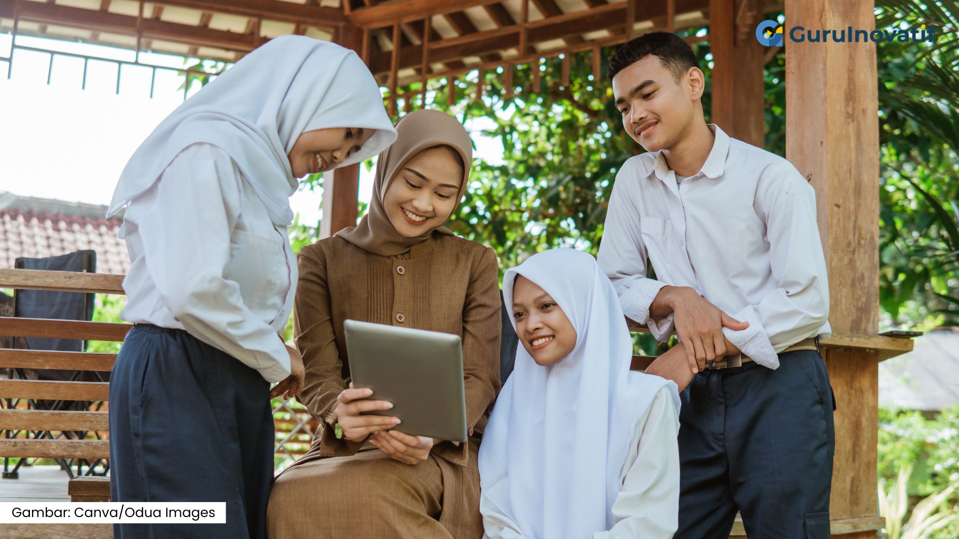 6 Tantangan Transformasi Digital dalam Pendidikan dan Pentingnya 4 Pilar Literasi Digital bagi Guru